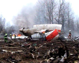 Самолет президента Польши потерпел крушение. Видео с места аварии